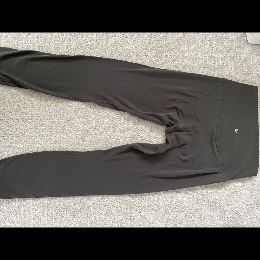 Women’s lululemon grey Align leggings. Size 6